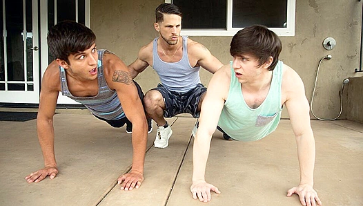 Roman Todd Fucks His Clients - Elliot Finn & Will Braun — Next-Door Studs