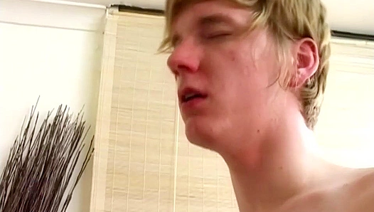 Naked Jesse Leighton and Nathan Douglas Fuck Wildly - Gay XXX