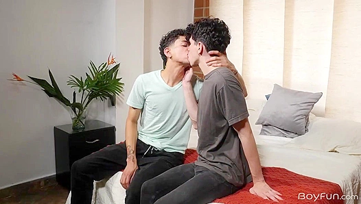 Kinky Colombian Delights - Melo Prince & Noah Smith Explore Wild Desires