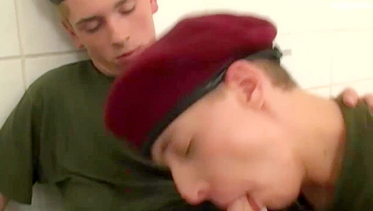 Army Twink Gets Rough - Matt Woody & Tom Smith's Intense Session - Gay XXX