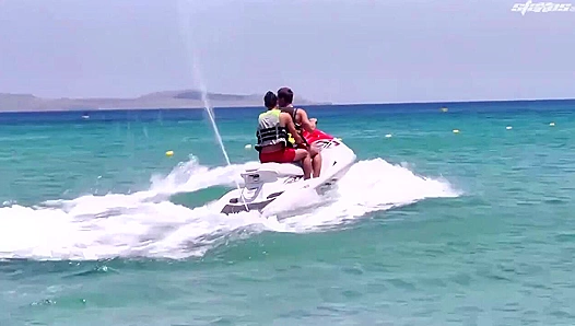 Mathew Ross & Nicolas Cruz Share a Wild Threesome Facial - Gay XXX