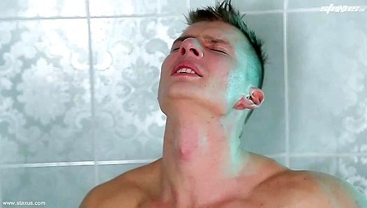 Badass Banging - Huge Cumshot for Bryan Roico