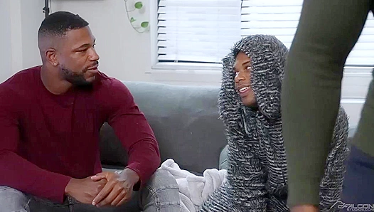 Ripped Hotties Adrian & Reign Couch Fuck - Falcon Studios