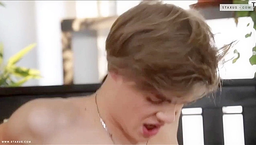 Gabriel Angel & Jace Reed Pound Noah Matous Raw in Hot Threesome - Gay XXX