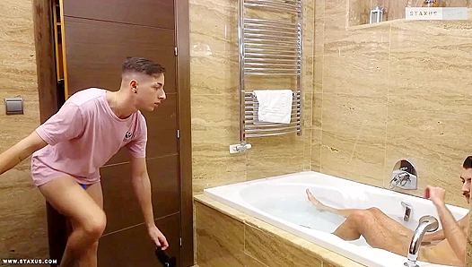 Jonny Montero and Pierre Rubberax - Steamy Bathroom Bang - Gay XXX