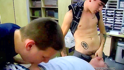 Rad Matthews & Dustin Browne Take Turns Sucking Blinx's Cock