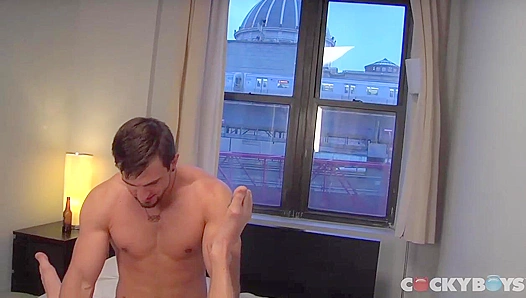 Cocky Muscles ~ Kennedy Carter & Phenix Saint Fuck Wildly