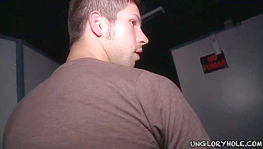 Texas Hunk Jake Austin Sucked Into Gay Oral Fun - UngloryHole