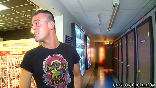 Styles Mark's Hidden Desires ~ A Secret Gay Encounter