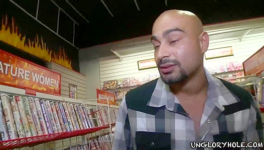 Ari Gypsy & Jason St. James Suck Each Other Silly in HD