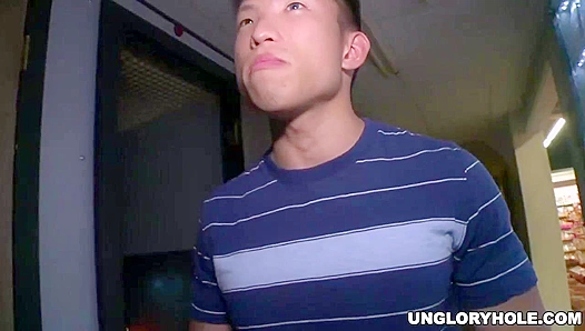 Travis West Tricks Jessie Lee Into A Hot Glory Hole Blowjob