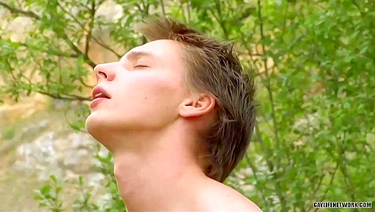 Throat-Fucking Outdoors ~ Kevin Ateah & Adam Ross Suck It Hard - Lollipop Twinks