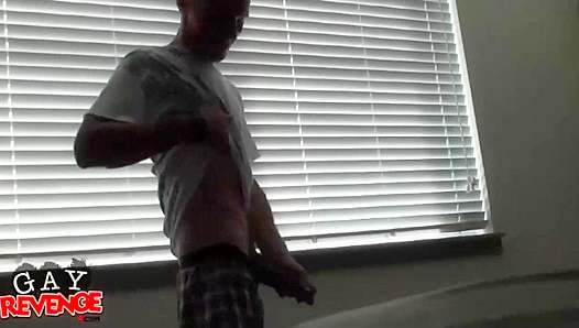 Brett Bradley & Casey Phillips Spit-Filled Finish ~ Hot Gay Action from Reality Dudes