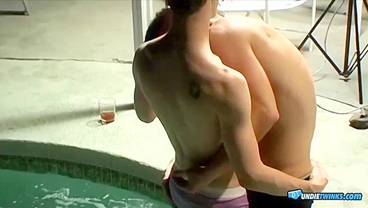 Undie Twinks ~ Mike Roberts & Zack Randel Heat Up a Wild 4some