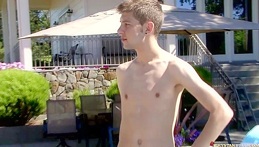 Trystan Bull Gets Wild in Hot MMM Scene with Nick Reeves & Max Morgan On Set