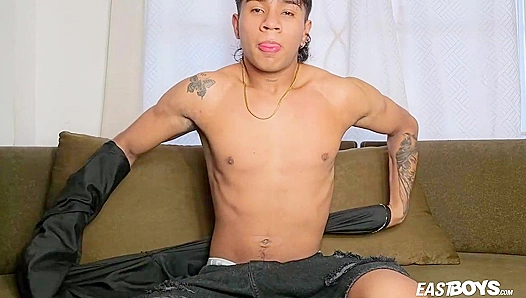 Pouty Latin Hunk Liam Gets Fucked Hard - Eastboys