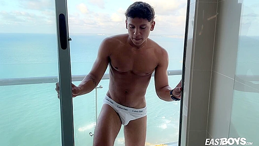 Eastboys ~ Damond Brown Flexes His Perfect Muscles For You