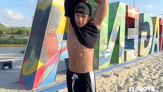 Eastboys ~ Damond Brown Flexes His Perfect Muscles For You