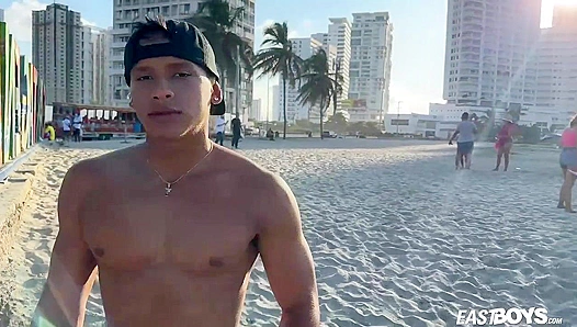 Eastboys ~ Damond Brown Flexes His Perfect Muscles For You