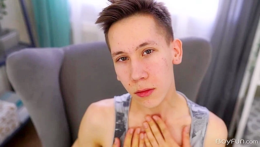 Jeka Gloo Auditions ~ Big Boner, Bigger Talent - Boyfun