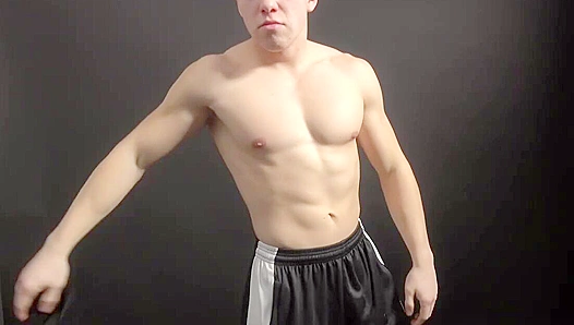 Ripped Stud Flexes His Muscles for You - Eastboys Seduction