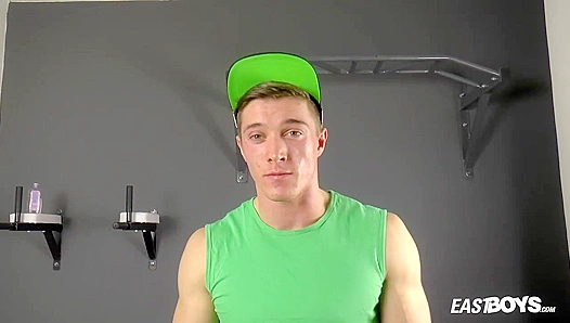 Beefy Larry McCormick Strokes His Oily Dick - Eastboys