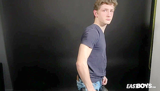 Tight Twink Alan McKenzie Craves Your Cock - Eastboys