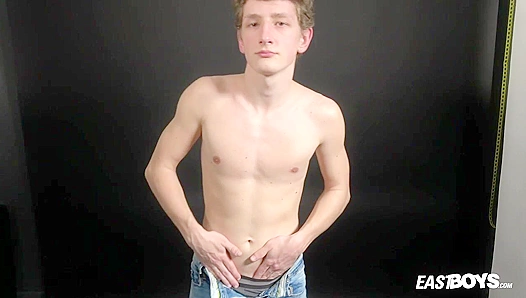 Tight Twink Alan McKenzie Craves Your Cock - Eastboys