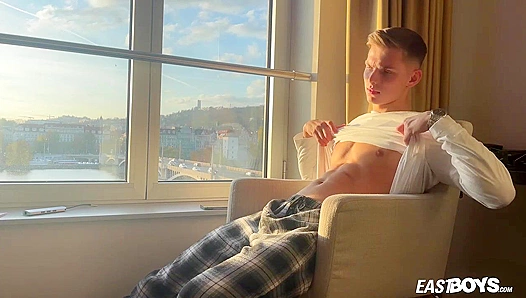 Ripped Tommy Gold Seduces Strangers in Prague - Eastboys' Hottest Encounter