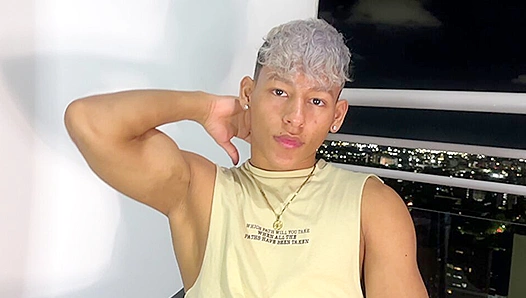 Oily Hottie Nathan Hughes Craves Orgasms - Eastboys Seduction