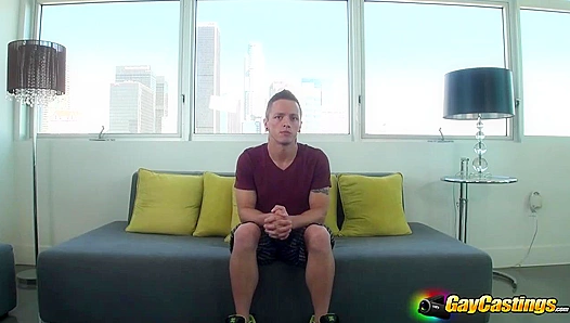 Tyler Gets Loaded ~ Facial Orgasm at Gayroom