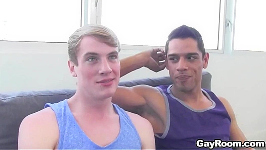 Stefan Nash Flexes His Slim Physique While Fucking Hard -Gayroom