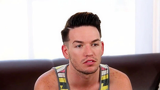 Jeffrey Jordan's Smooth Ride Ends in Intense Facial - Gay XXX