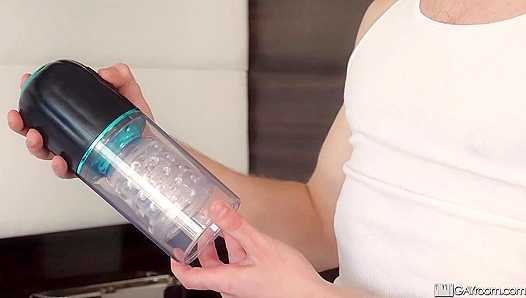 Miles Fallon & Zacc Andrews Pump It Up ~ Shower Bait Heat