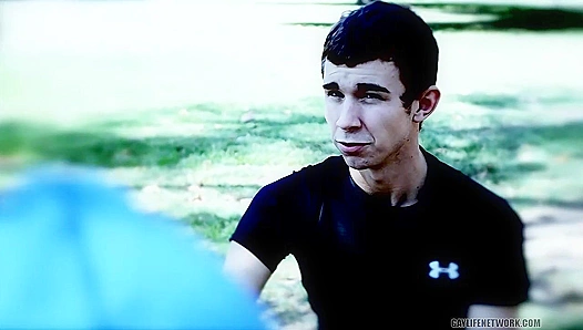 Vampire Brice Sinks Teeth into Horny Jayden ~ A Twinklight Fantasy