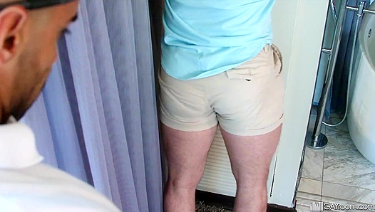 Lusty Gay Guys Fucking ~ Arad Winwin & Michael Boston Heat Up Man Royale