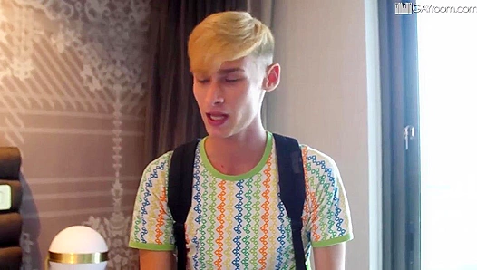 Seth Santoro & Oliver Star Go All In for Extreme Pleasure