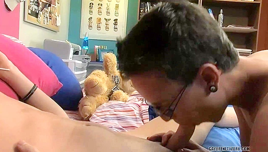 Colby London & Dustin Reeves ~ Twink Ass Domination Delight