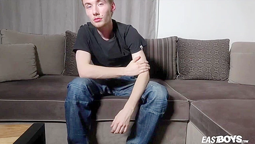 Cute Marcel Orano Jerks Off Seductively On Cam - Eastboys