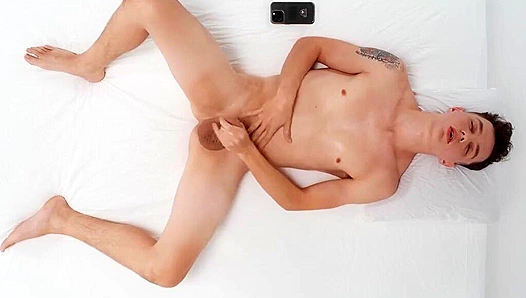 Josh Rivers Goes Wild ~ Intense Jerk-Off Session Reveals His Secret orgasms