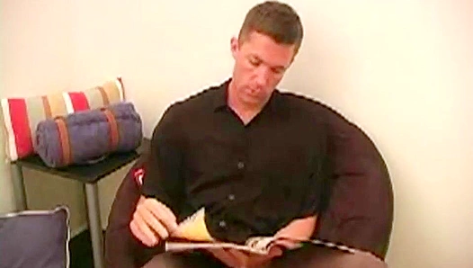 Juicy Joey Masturbates Hardcore - Hot Dudes Over 30