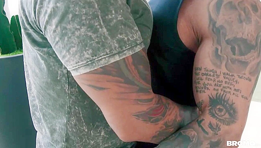 Strong Seduction ~ Pietro Duarte & Viktor Rom Heat Up the Gym