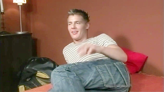 Gay XXX Shows Off Damian Dickey's Epic Dick ~ Unleashed!