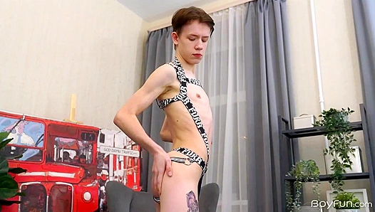 Oscar Miles Throbs and Jerks Off in a Cozy Armchair -Boyfun