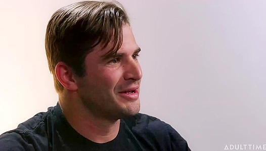 Hot Mainstream Actor Nathan Bronson Jerks Off Intensely - Gay Male Orgasms