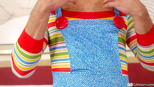 Shower Seduction ~ Arad Winwin Fucks Horny Chucky Cosplayer Alexander Ray