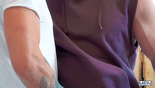 William Seed Pounds Johnny Viper into Blissful Submission