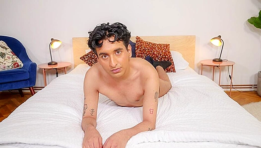 Ryan Austin Cums All Over - Hot Masturbation Scene from Jawked