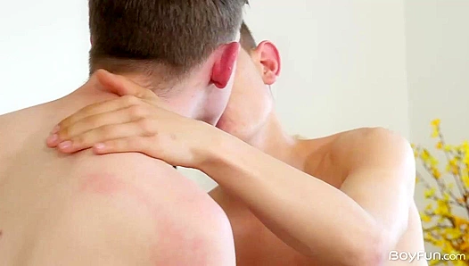 Ollie Barn & Taylor Mason ~ Hot Eastern Euro Fuck - Boyfun