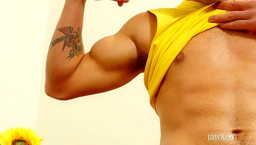 Bobby Hall Flexes His Muscles and Masturbates Hardcore